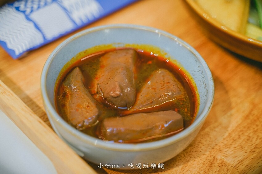 【台北美食】搬湯弄煮-台北八德店｜選擇多多的湯煮料理，嚴選6種特製湯頭，清爽、麻辣、吃巧、吃飽任你搭配，小巨蛋美食