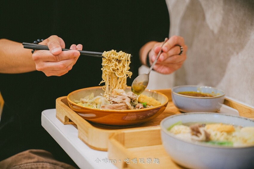 【台北美食】搬湯弄煮-台北八德店｜選擇多多的湯煮料理，嚴選6種特製湯頭，清爽、麻辣、吃巧、吃飽任你搭配，小巨蛋美食