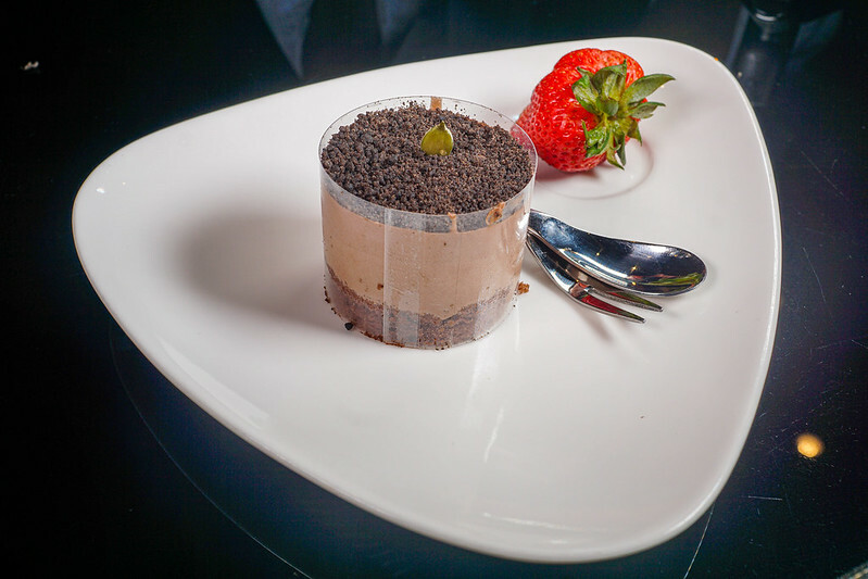 台北鐵板燒隱藏版必吃！御-A Teppanyaki頂級和牛龍蝦饗宴，專屬KTV體驗超嗨。