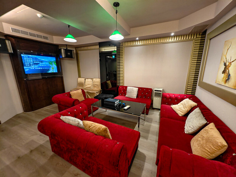 台北鐵板燒隱藏版必吃！御-A Teppanyaki頂級和牛龍蝦饗宴，專屬KTV體驗超嗨。