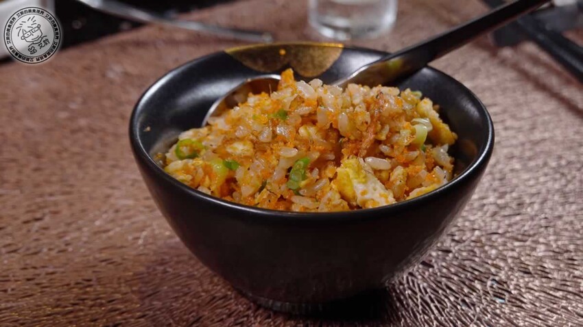 台北中山區鐵板燒!御-A Teppanyaki 鐵板燒活龍蝦超彈牙,免費卡拉OK唱到飽。