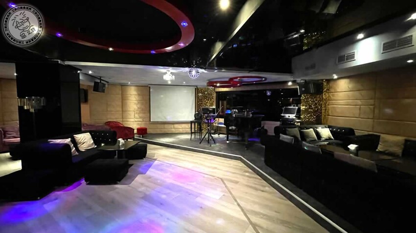 台北中山區鐵板燒!御-A Teppanyaki 鐵板燒活龍蝦超彈牙,免費卡拉OK唱到飽。