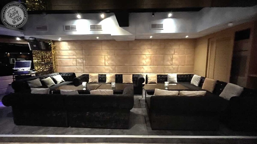 台北中山區鐵板燒!御-A Teppanyaki 鐵板燒活龍蝦超彈牙,免費卡拉OK唱到飽。