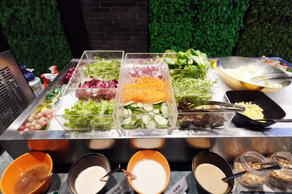 林口芝加哥音樂餐廳食記，有排餐、自助吧及現場演唱林口聚餐、林口約會、慶生首選，唐人街系列新菜色挑戰味蕾(林口芝加哥音樂餐廳菜單)
