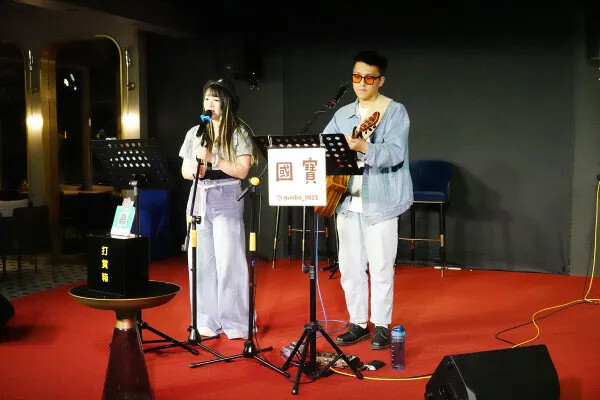 林口芝加哥音樂餐廳食記，有排餐、自助吧及現場演唱林口聚餐、林口約會、慶生首選，唐人街系列新菜色挑戰味蕾(林口芝加哥音樂餐廳菜單)