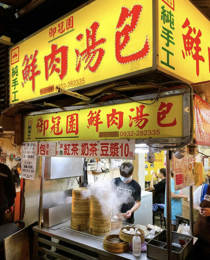 桃園中壢中原夜市美食攻略：精選12家大學生必吃排隊小吃，讓你輕鬆制霸中原夜市！