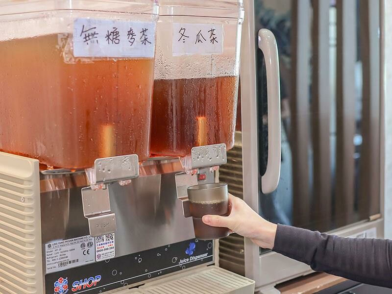 新竹竹北上班族午餐首選:「竹北屋野職人燒肉」炙燒牛五花丼飯、鹹酥雞丼飯超優惠!