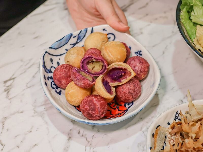 新竹竹北上班族午餐首選:「竹北屋野職人燒肉」炙燒牛五花丼飯、鹹酥雞丼飯超優惠!