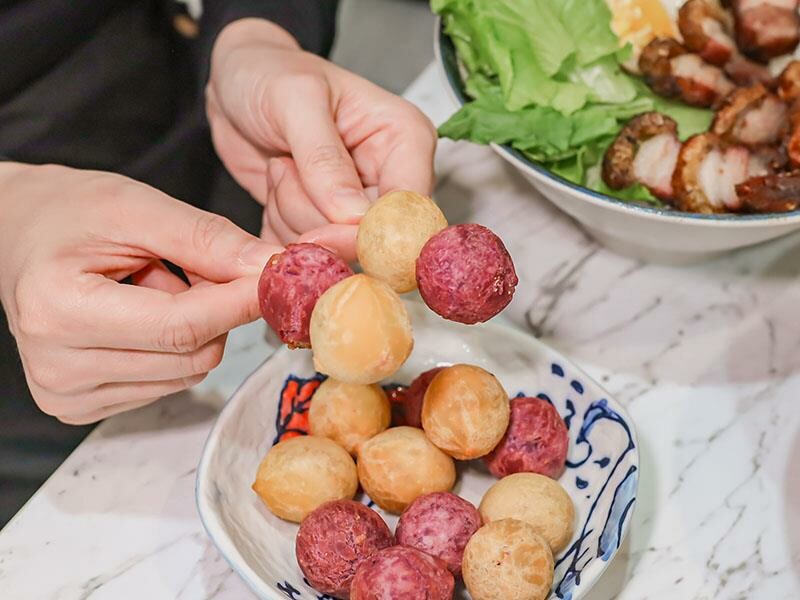 新竹竹北上班族午餐首選:「竹北屋野職人燒肉」炙燒牛五花丼飯、鹹酥雞丼飯超優惠!