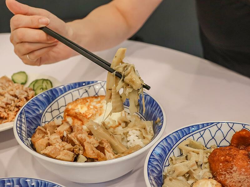 半夜也能喝到的鮮美!新竹魚湯「享好鮮魚湯」,必嚐鱸魚湯、海鮮粥!