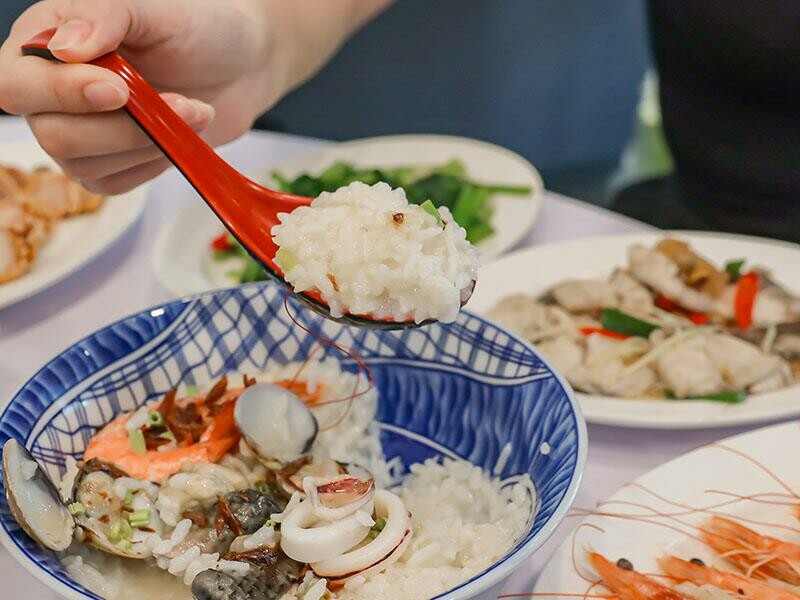 半夜也能喝到的鮮美!新竹魚湯「享好鮮魚湯」,必嚐鱸魚湯、海鮮粥!