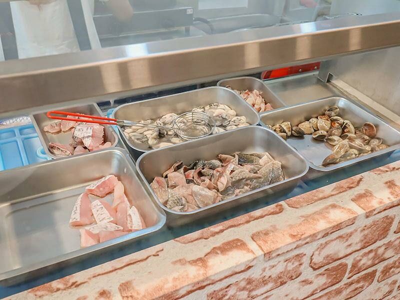 半夜也能喝到的鮮美!新竹魚湯「享好鮮魚湯」,必嚐鱸魚湯、海鮮粥!