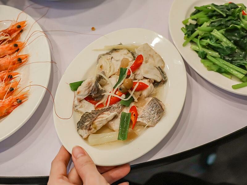 半夜也能喝到的鮮美!新竹魚湯「享好鮮魚湯」,必嚐鱸魚湯、海鮮粥!