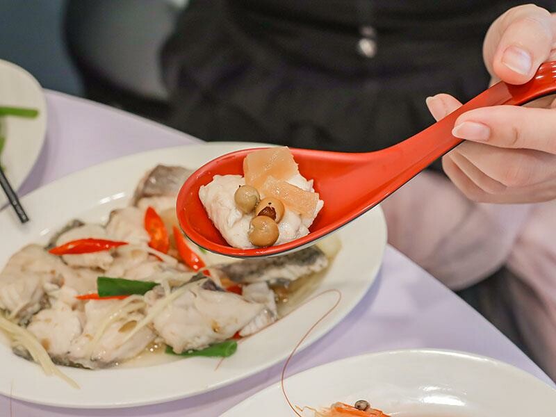 半夜也能喝到的鮮美!新竹魚湯「享好鮮魚湯」,必嚐鱸魚湯、海鮮粥!