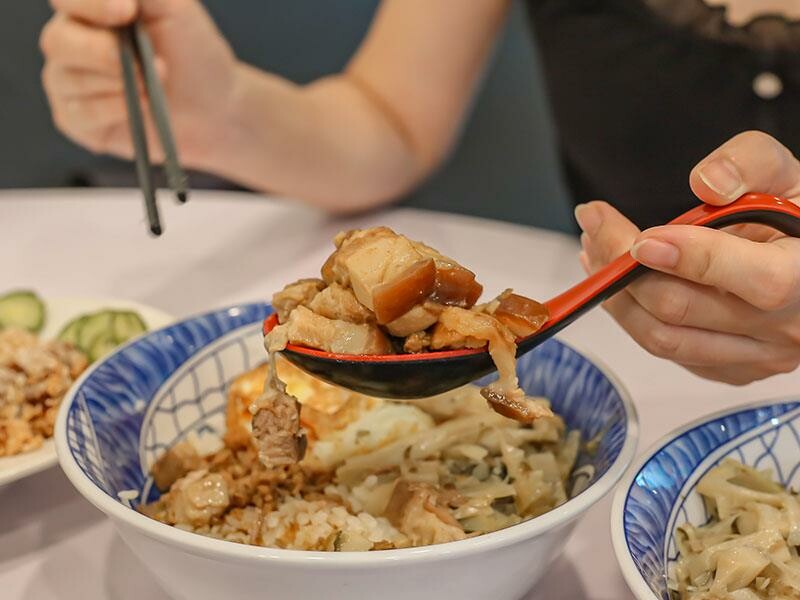 半夜也能喝到的鮮美!新竹魚湯「享好鮮魚湯」,必嚐鱸魚湯、海鮮粥!