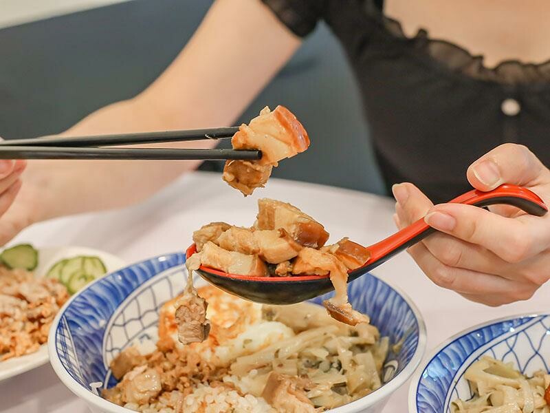 半夜也能喝到的鮮美!新竹魚湯「享好鮮魚湯」,必嚐鱸魚湯、海鮮粥!
