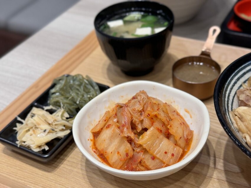 蘆洲美食【津川拉麵】內用飲料、雪花冰免費！CP質超高！ - 雁雁｜美食 旅遊 生活娛樂