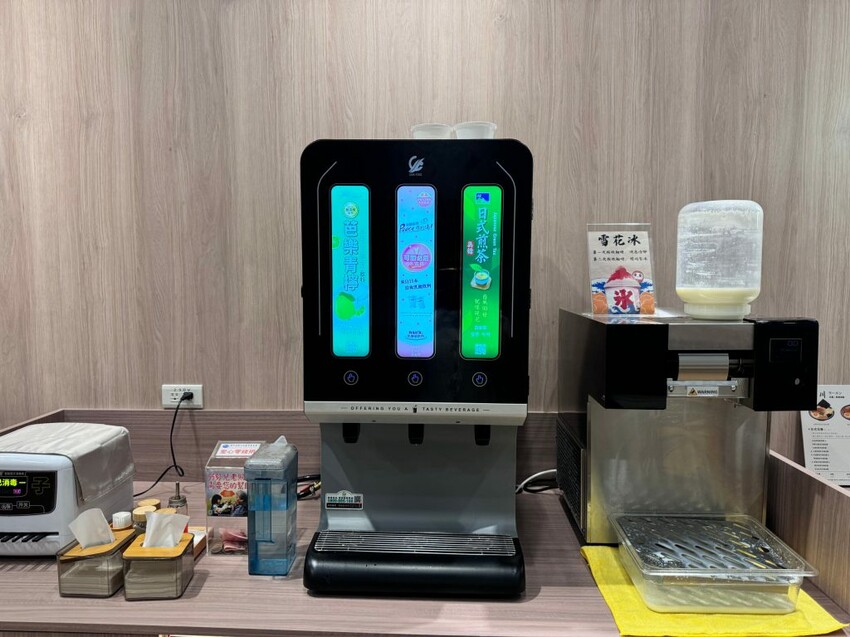 蘆洲美食【津川拉麵】內用飲料、雪花冰免費！CP質超高！ - 雁雁｜美食 旅遊 生活娛樂