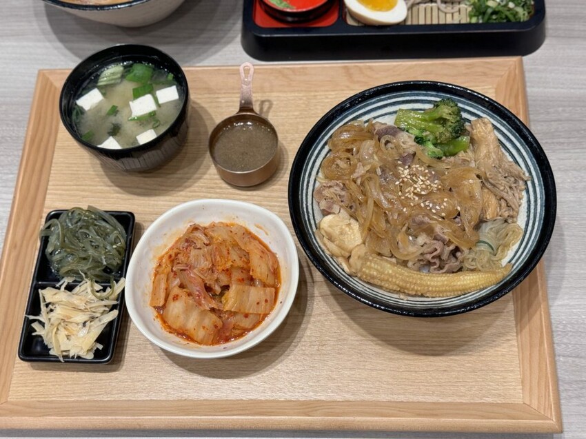 蘆洲美食【津川拉麵】內用飲料、雪花冰免費！CP質超高！ - 雁雁｜美食 旅遊 生活娛樂