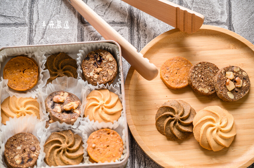 ｜台中伴手禮｜丰丹嚴選本舖，大推松子茶酥／桂圓南棗核桃糕，不只用料實在、無任何人工添加，禮盒也非常有質感！ - 婷兒旅行地圖