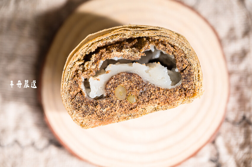 ｜台中伴手禮｜丰丹嚴選本舖，大推松子茶酥／桂圓南棗核桃糕，不只用料實在、無任何人工添加，禮盒也非常有質感！ - 婷兒旅行地圖