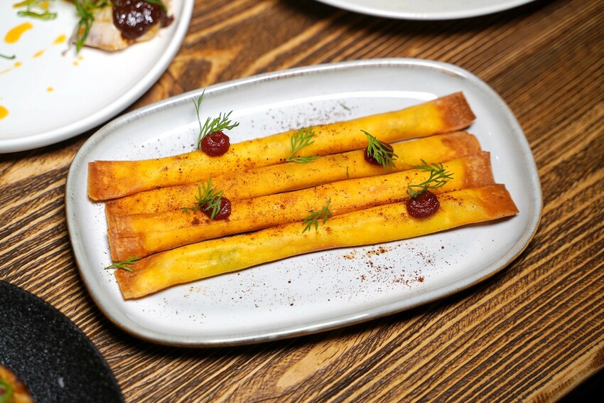 苗栗低調寶藏店「阿發西式小食室」,絕對是約會聚餐首選推薦!每道精緻擺盤的料理都只要$100~$200,真的相當平價,重點還很好吃又有特色! - 阿華田的美食日記