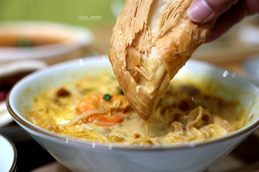 台中南屯必訪!湘春家鍋燒意麵、無限續小菜飲品、滬西麵食新體驗