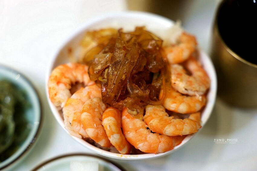 台中南屯必訪!湘春家鍋燒意麵、無限續小菜飲品、滬西麵食新體驗