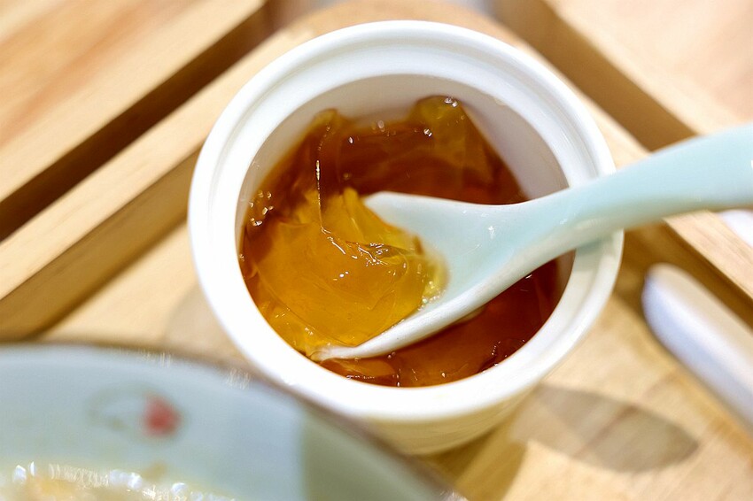 台中南屯必訪!湘春家鍋燒意麵、無限續小菜飲品、滬西麵食新體驗