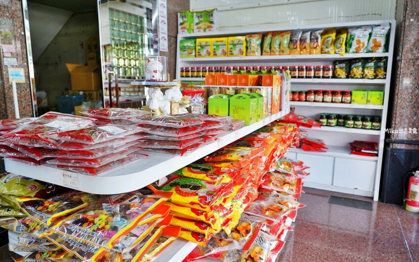 宜蘭百年老店【德合記蜜餞舖】，必買微燻李等古早味宜蘭美食大公開！