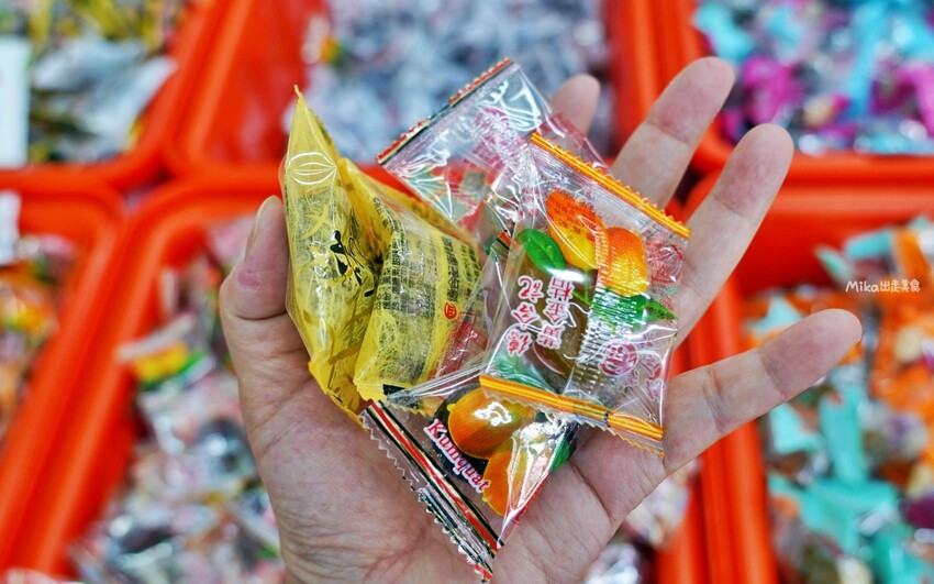 宜蘭百年老店【德合記蜜餞舖】，必買微燻李等古早味宜蘭美食大公開！