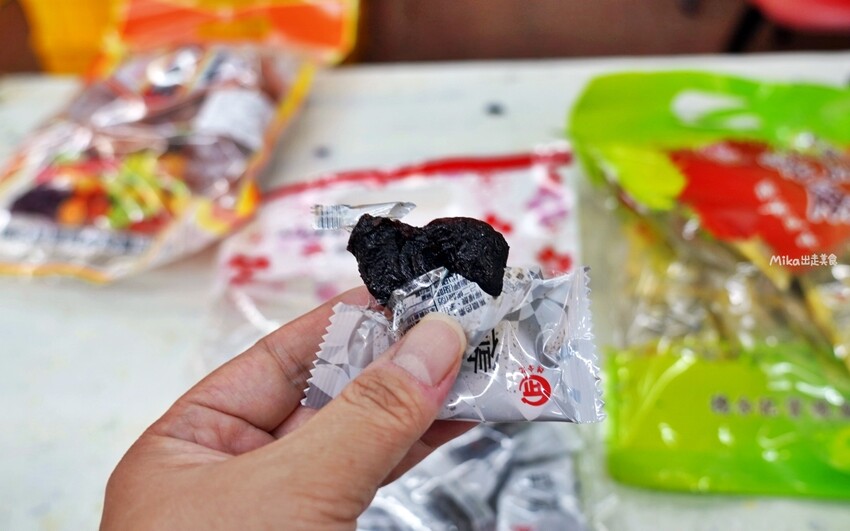 宜蘭百年老店【德合記蜜餞舖】，必買微燻李等古早味宜蘭美食大公開！