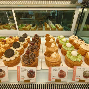 台南美食老宅新甜點！獻烘焙圓可頌開賣，愛吃甜點別錯過。