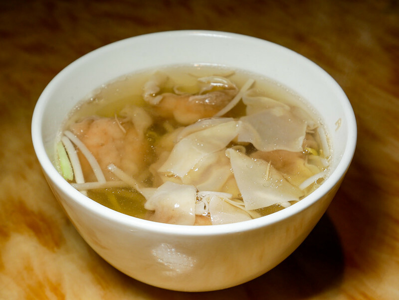 公館平價港式美食!沙嗲士多必吃沙嗲串燒、港式雲吞,讓你一秒飛香港。