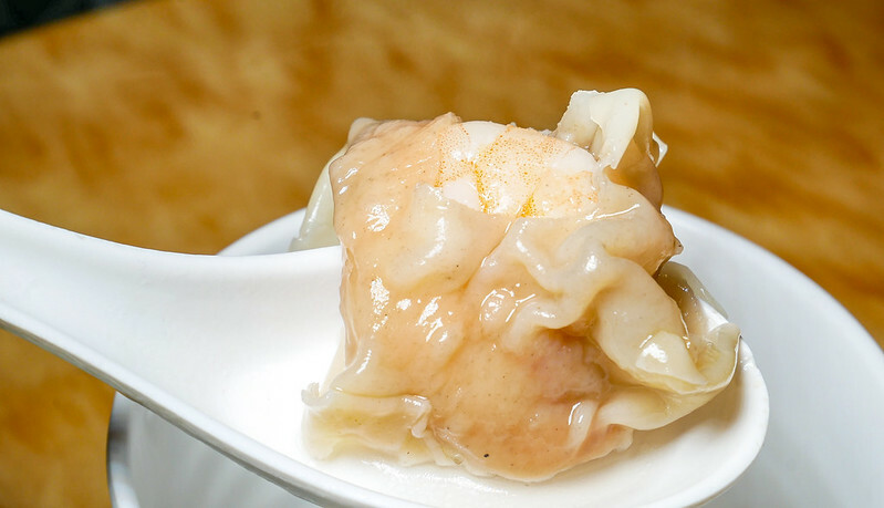 公館平價港式美食!沙嗲士多必吃沙嗲串燒、港式雲吞,讓你一秒飛香港。