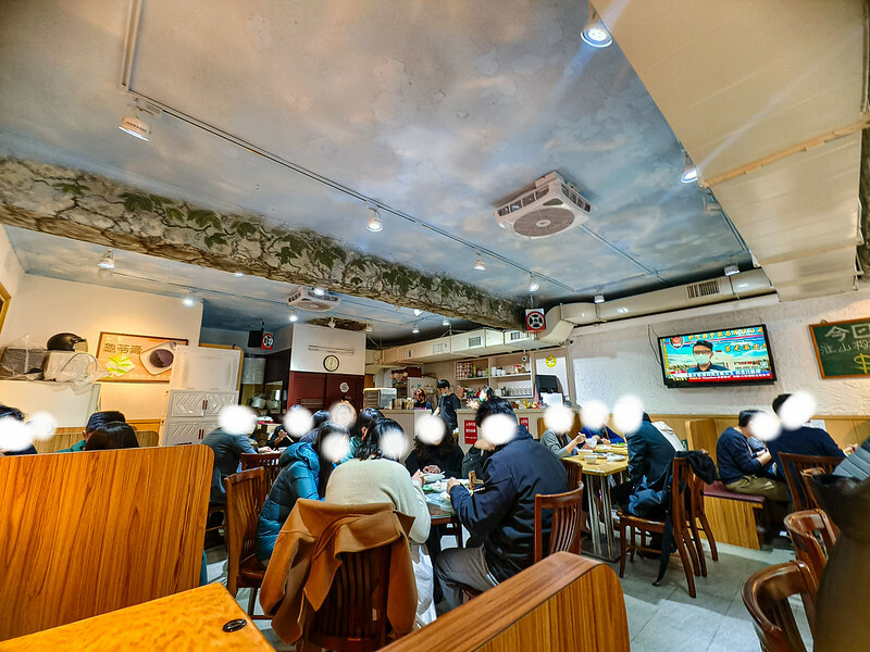 公館平價港式美食!沙嗲士多必吃沙嗲串燒、港式雲吞,讓你一秒飛香港。