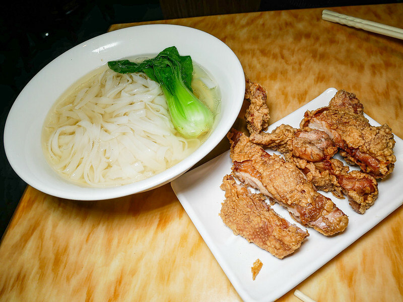 公館平價港式美食!沙嗲士多必吃沙嗲串燒、港式雲吞,讓你一秒飛香港。