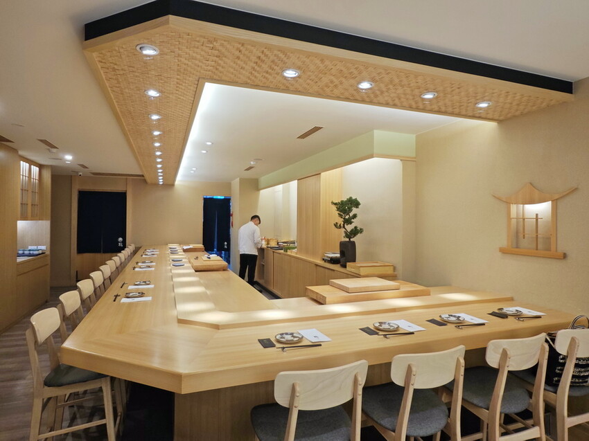 只有內行人才知道的私藏美味【騰壽司鍋物】探訪藝人圈口耳相傳的日式無菜單名店. - 老爺爺與小老婆