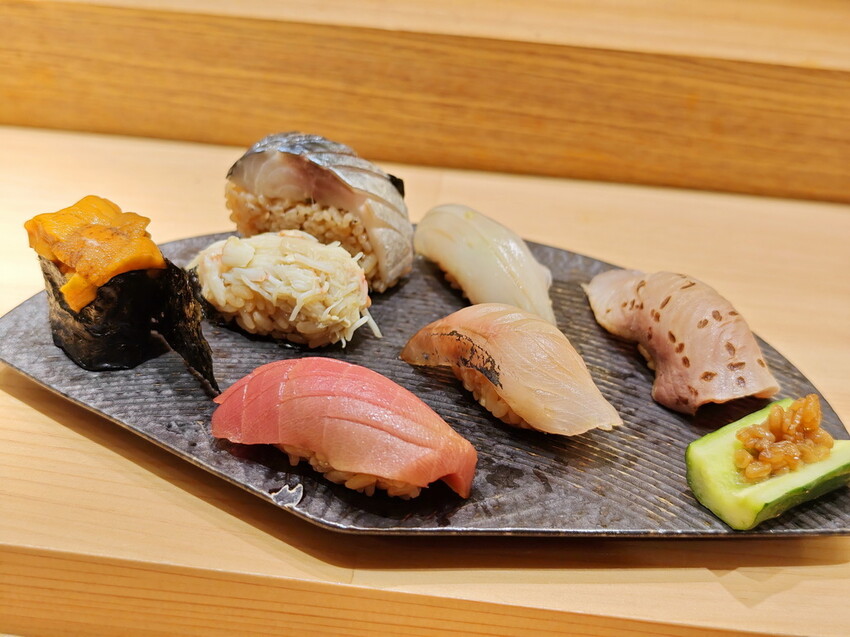 只有內行人才知道的私藏美味【騰壽司鍋物】探訪藝人圈口耳相傳的日式無菜單名店. - 老爺爺與小老婆