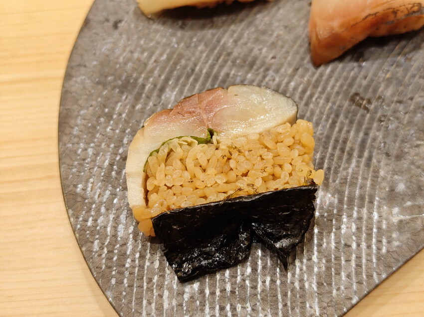 只有內行人才知道的私藏美味【騰壽司鍋物】探訪藝人圈口耳相傳的日式無菜單名店. - 老爺爺與小老婆