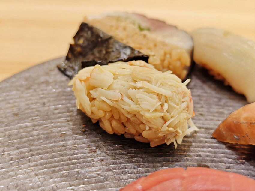 只有內行人才知道的私藏美味【騰壽司鍋物】探訪藝人圈口耳相傳的日式無菜單名店. - 老爺爺與小老婆