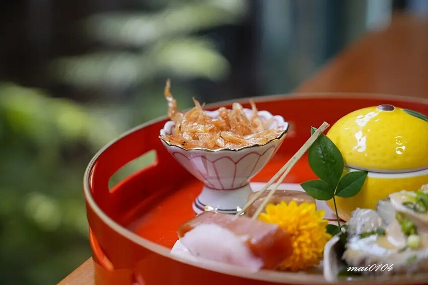 台中隱藏版老字號日料！桃太郎日式料理～日式庭園、私人包廂的用