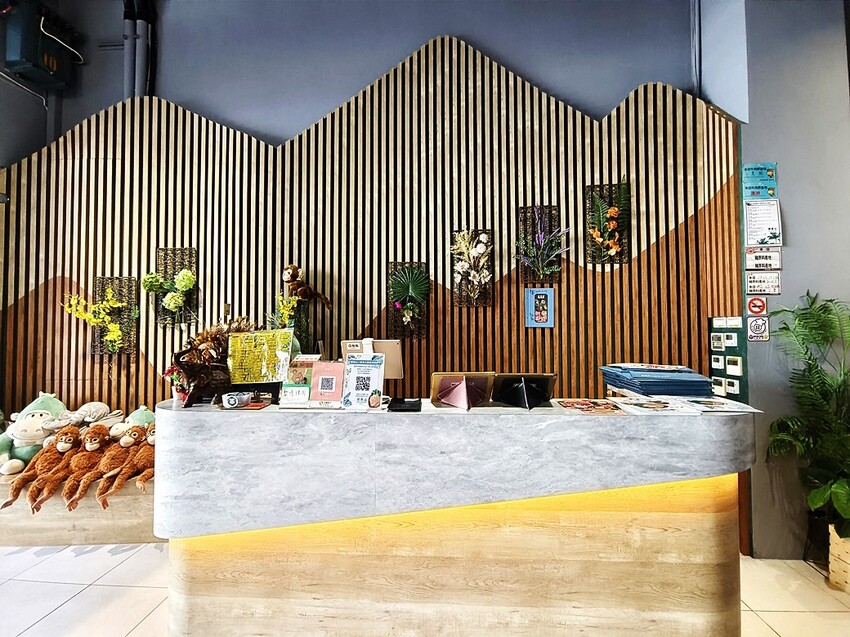 鍋泰暖｜員林最強泰式鍋物 火鍋控必朝聖 叻沙、肉骨茶湯底超濃郁 還有爆漿蝦球等你來試！ - 小企鵝生活趣