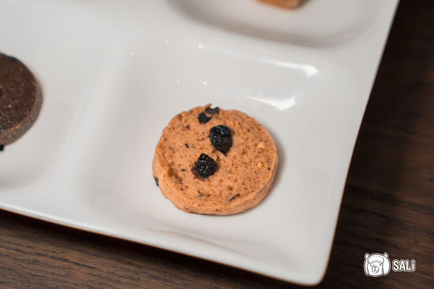 喜餅試吃|babapova 台中手工喜餅客製化推薦,小盒數自由搭,新人最愛高 CP 值喜餅 - 莎笠,小日子