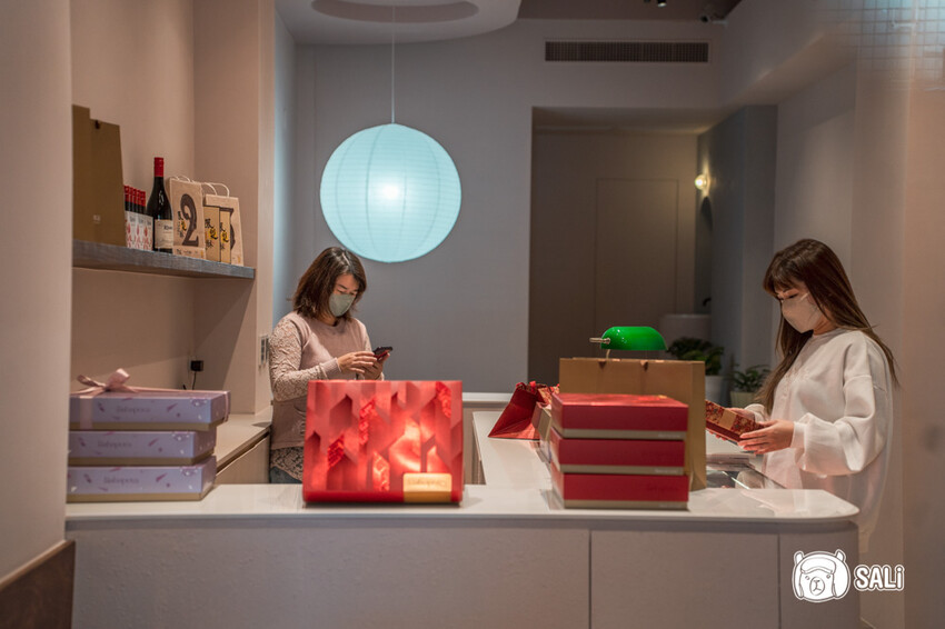 喜餅試吃|babapova 台中手工喜餅客製化推薦,小盒數自由搭,新人最愛高 CP 值喜餅 - 莎笠,小日子