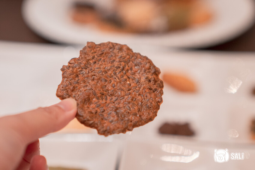 喜餅試吃|babapova 台中手工喜餅客製化推薦,小盒數自由搭,新人最愛高 CP 值喜餅 - 莎笠,小日子