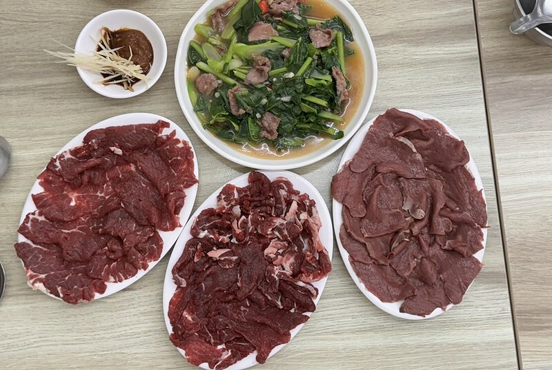 板橋溫體牛肉湯激推,台南道地原汁原味,個人牛肉火鍋。