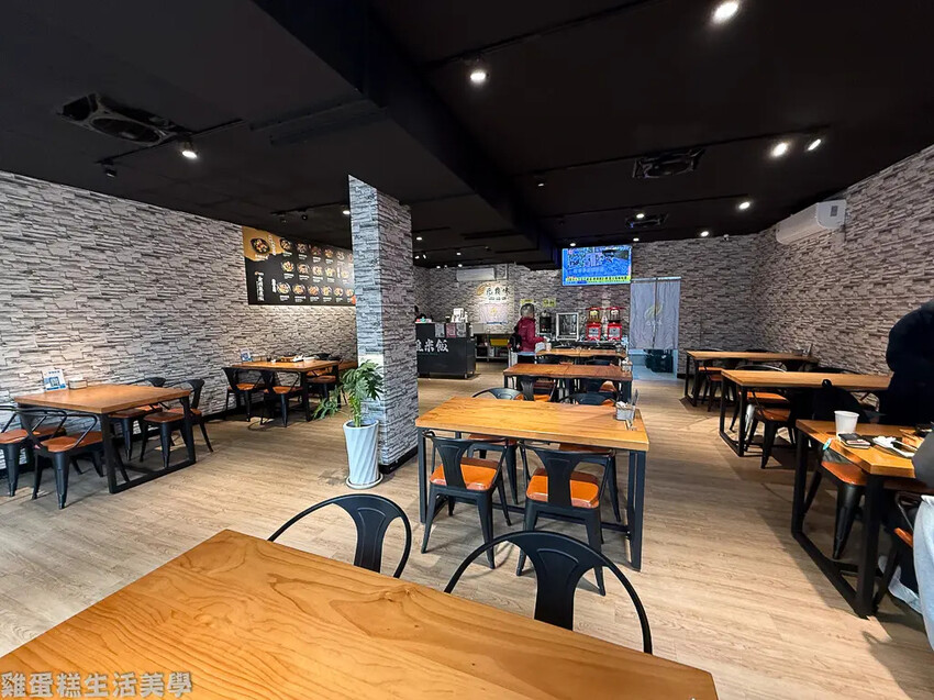 【新竹食記】元爵味黃燜雞米飯(新竹竹東店) -