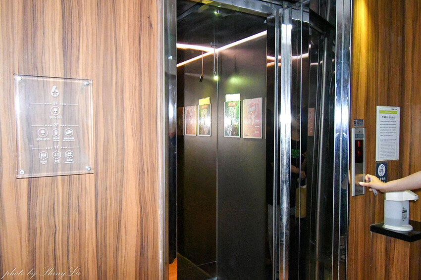 頂級斯林百蘭名床，裝潢設備媲美五星級飯店