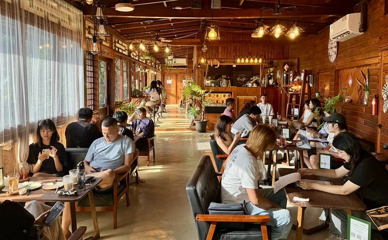 桃園市龜山區秘境咖啡【霖咖啡 lincafe’】絕美夕陽風景配美食